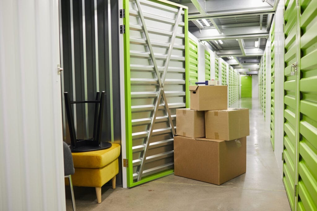 Five Essential Aspects To Consider In Door-To-Door Storage Services